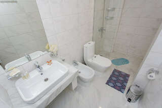 Гостиница Имера Витязево ST3 - Стандарт трехместный без балкона-2